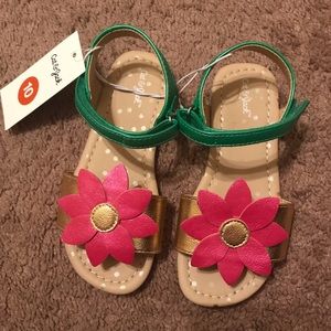 🎉HOST PICK!🎉 NWT adorable flower sandals 💕
